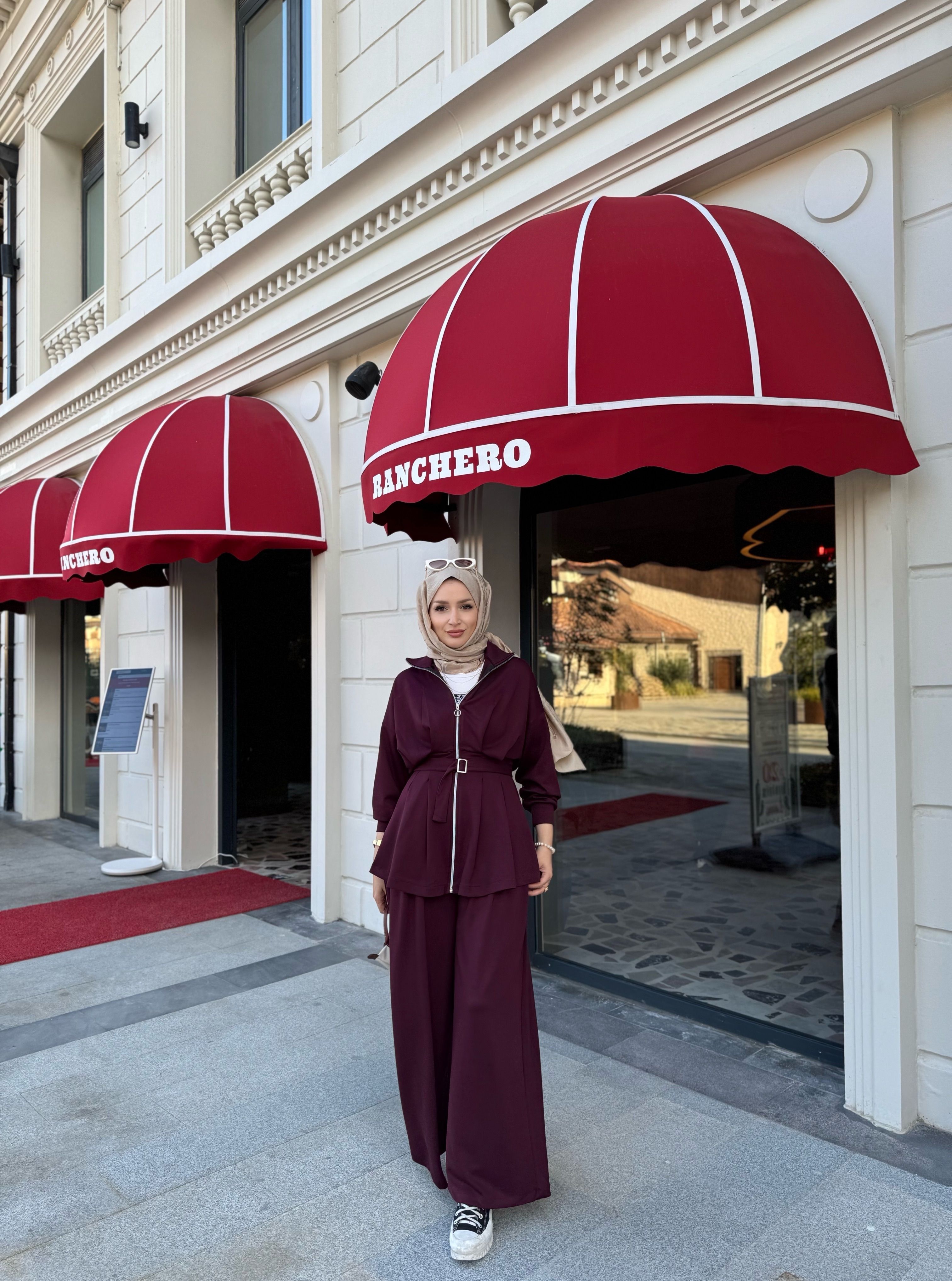 Laura takım - mürdüm 