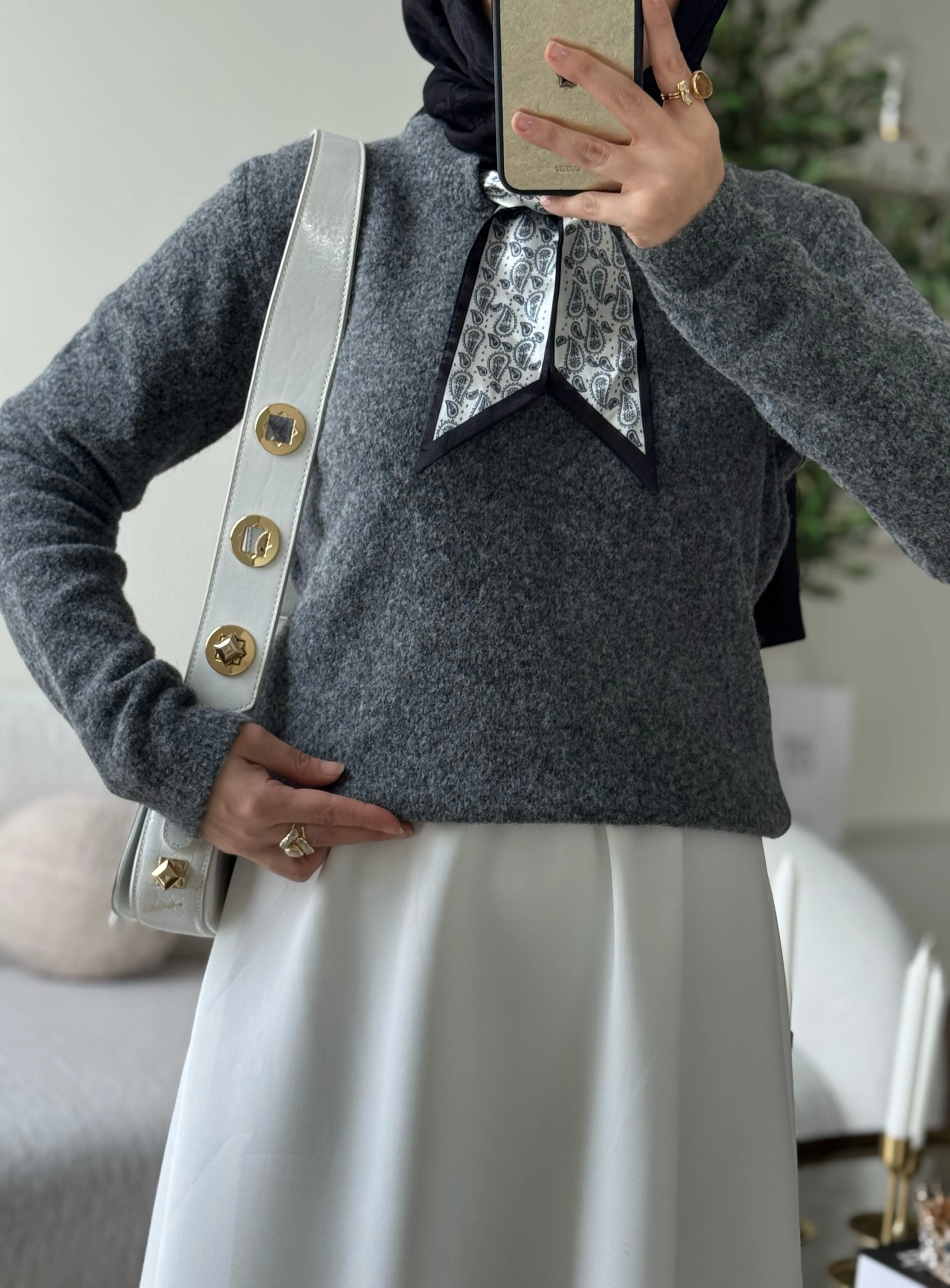 Fularlı triko kazak - gri