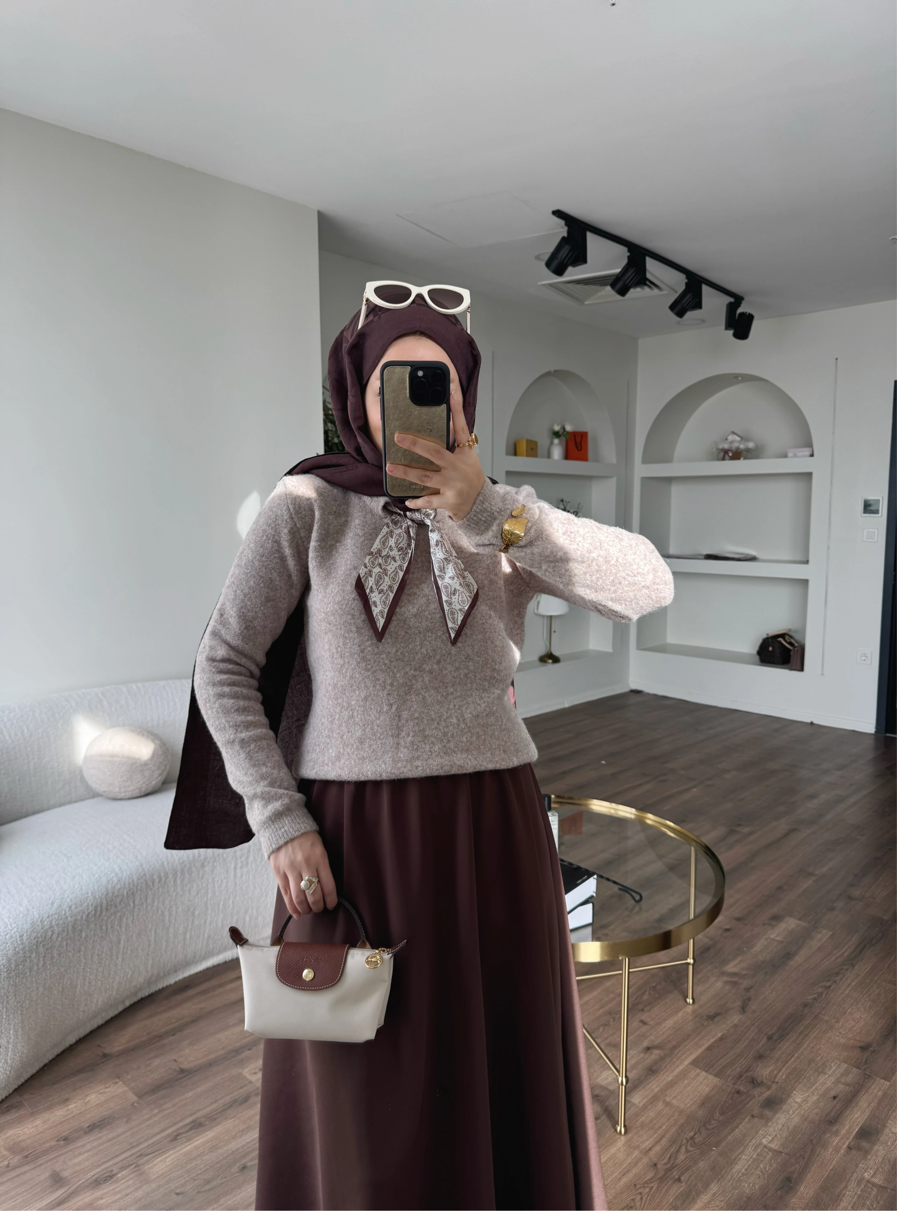 Fularlı triko kazak - kahverengi