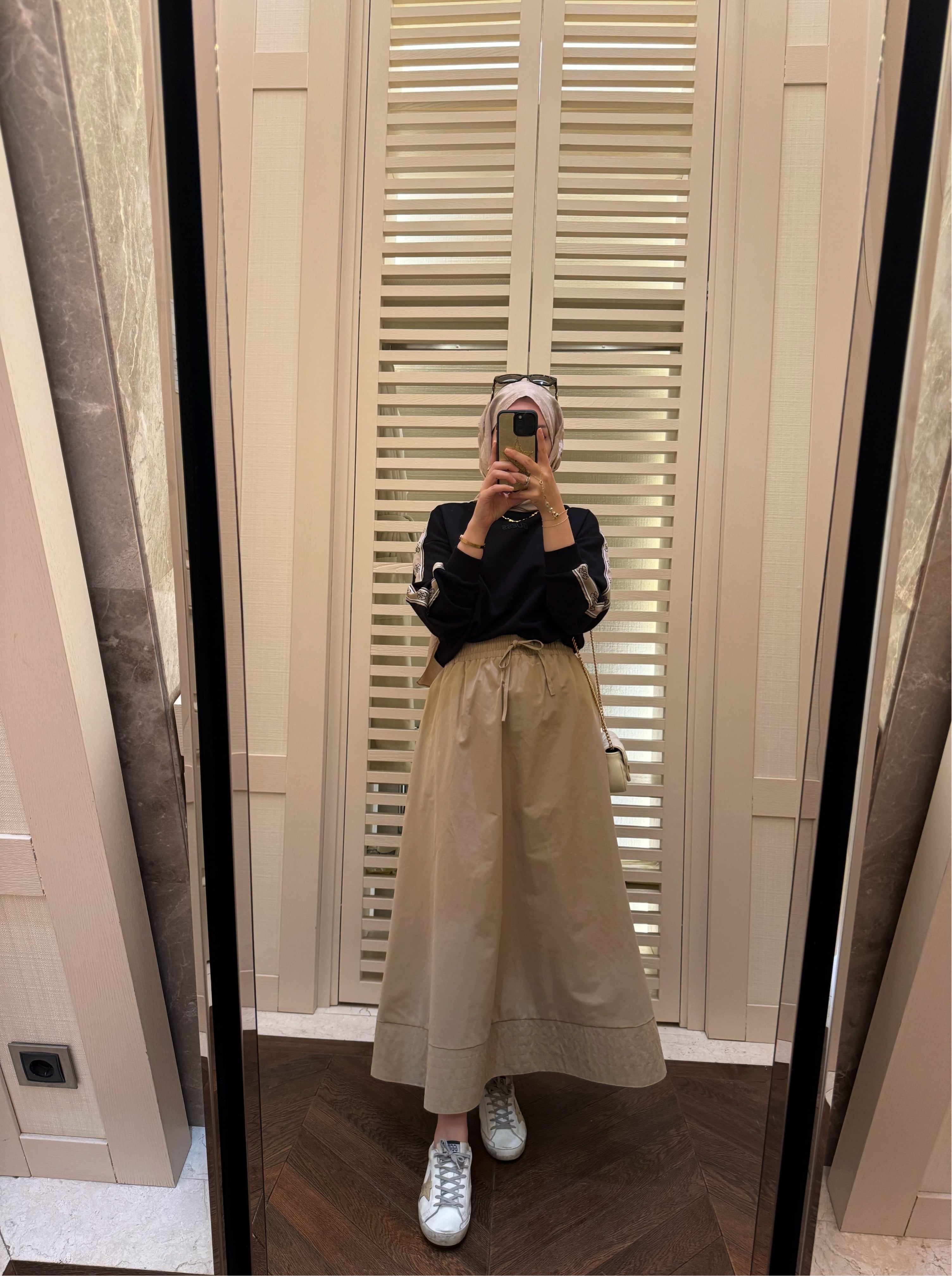 Miss etek - camel