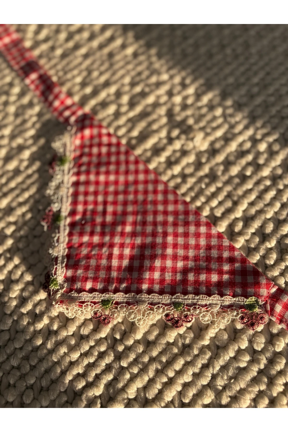 Kırmızı Ekoseli Köpek Fuları