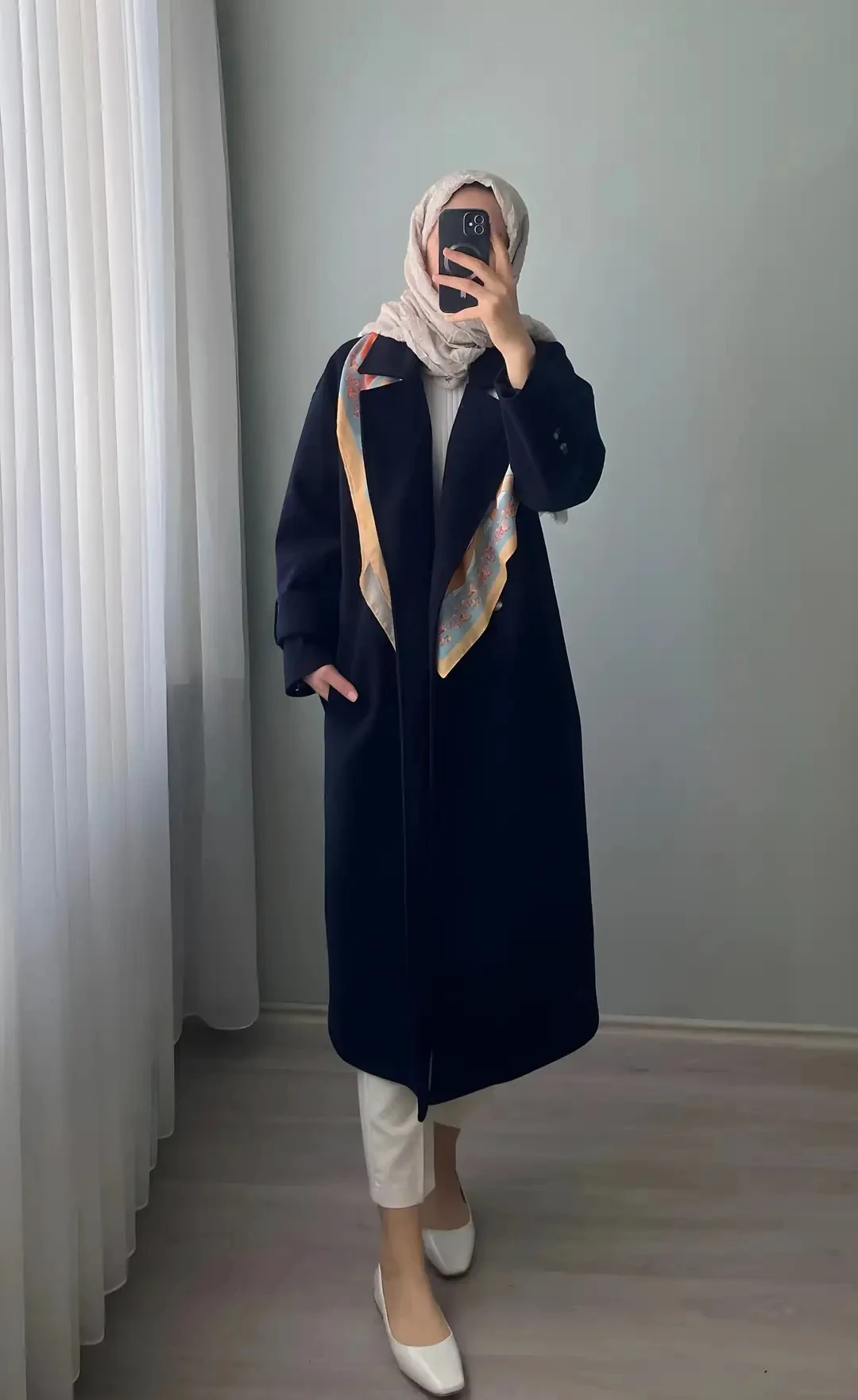 Düğme Detaylı Kaşe Kaban