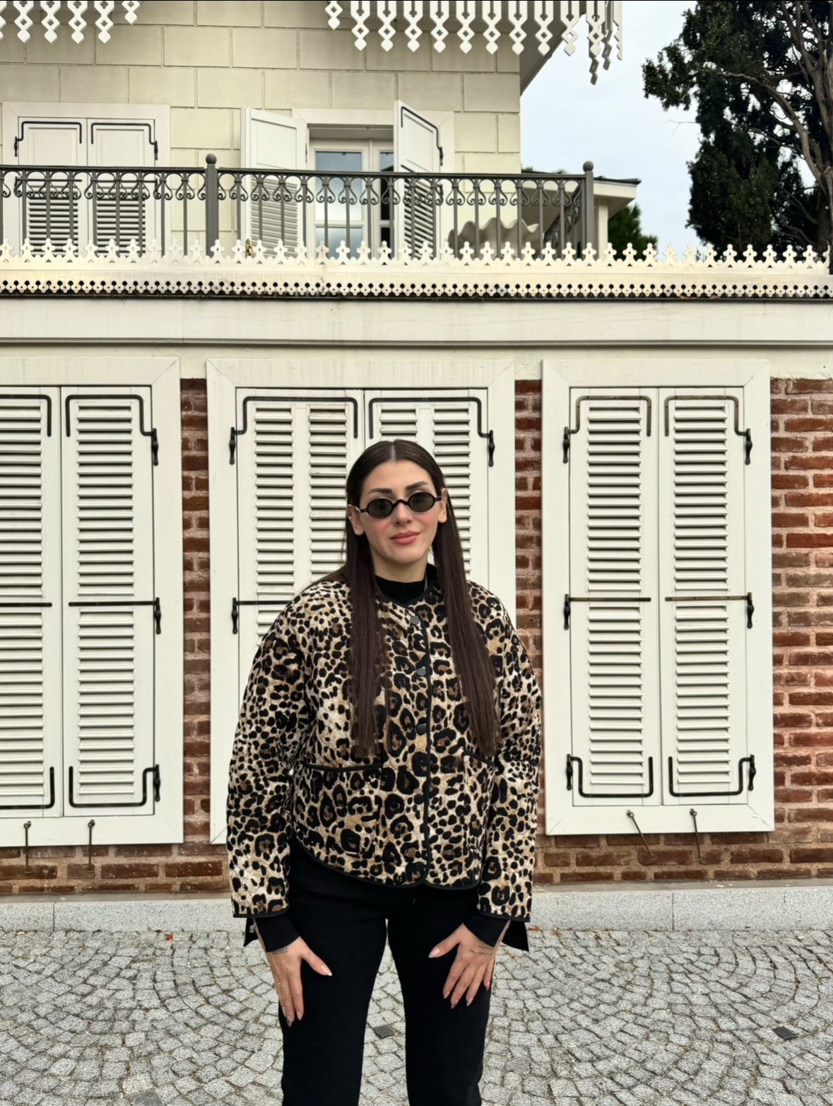 CO136 Leopar Biker Mont