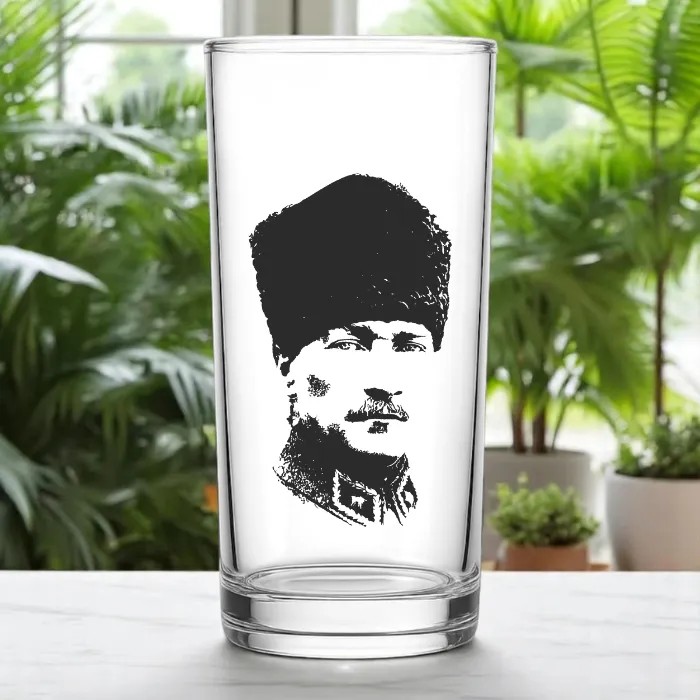 Atatürk Temalı Tekli Rakı Bardağı – İmzalı, Silüetli Özel Tasarım | Desinovas