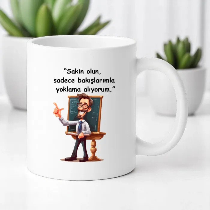 Öğretmen Gözlerim Üzerinde Kupa Bardak