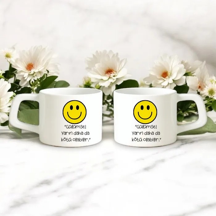 Gülümse Nescafe Fincanı