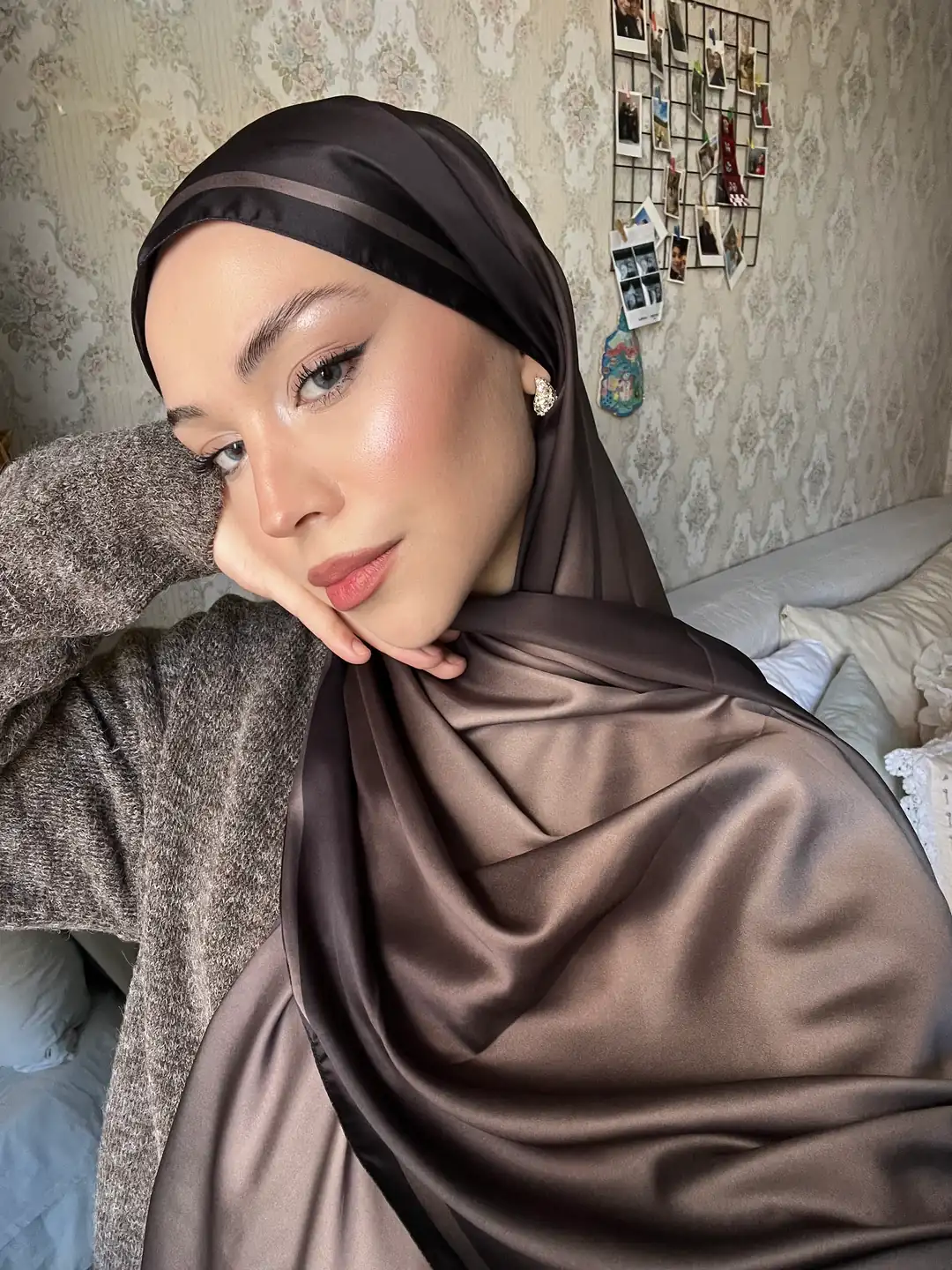 Shine Menkaure Desen