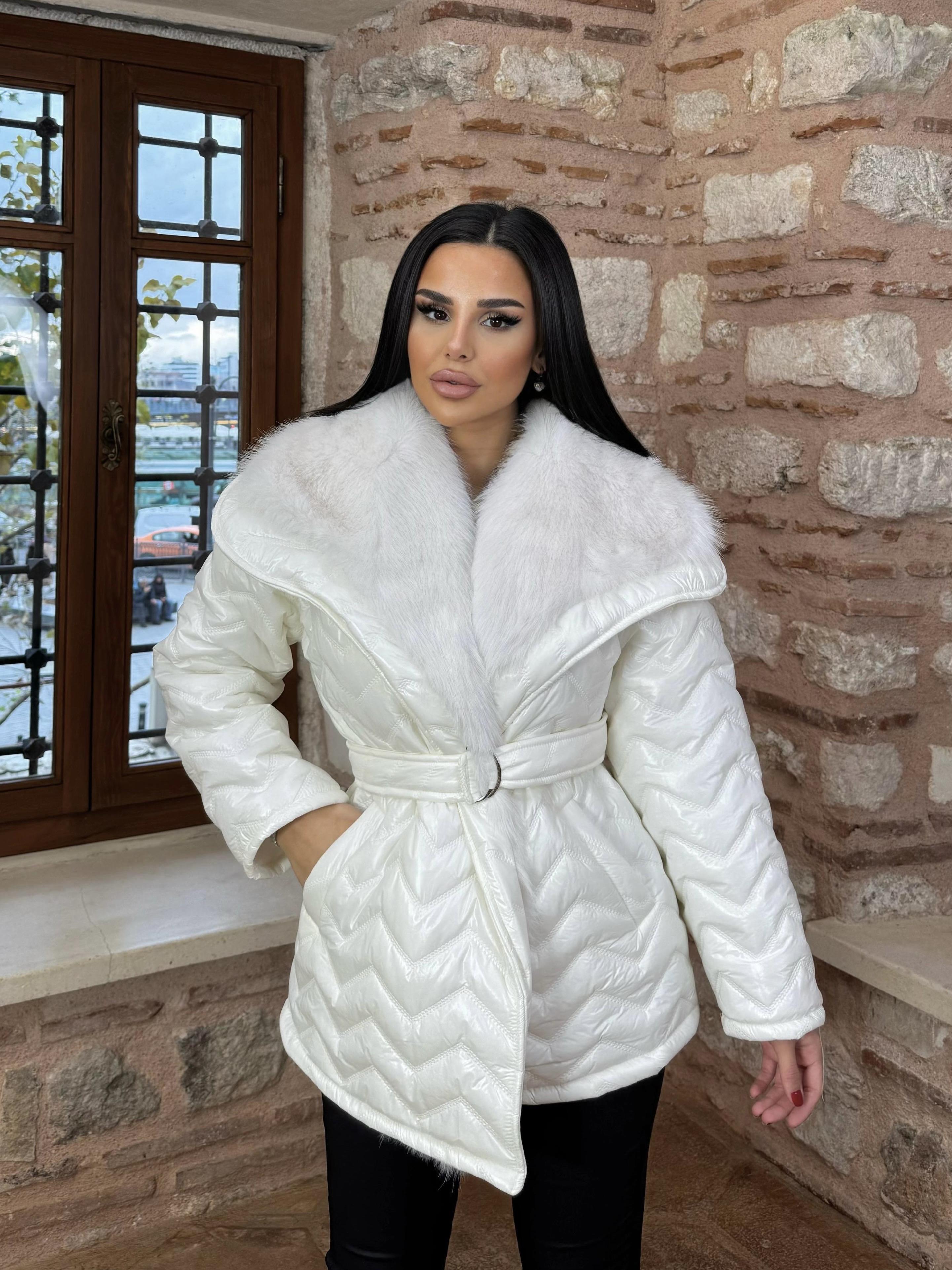 Massi Kürk Yakalı Şişme Mont-Beyaz