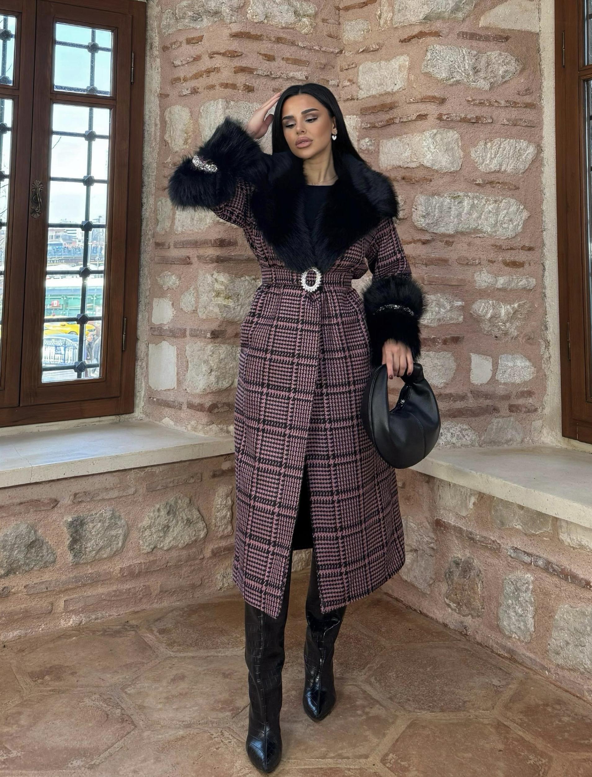 Nudes Yaka Kürk Detaylı Kaban Fusya
