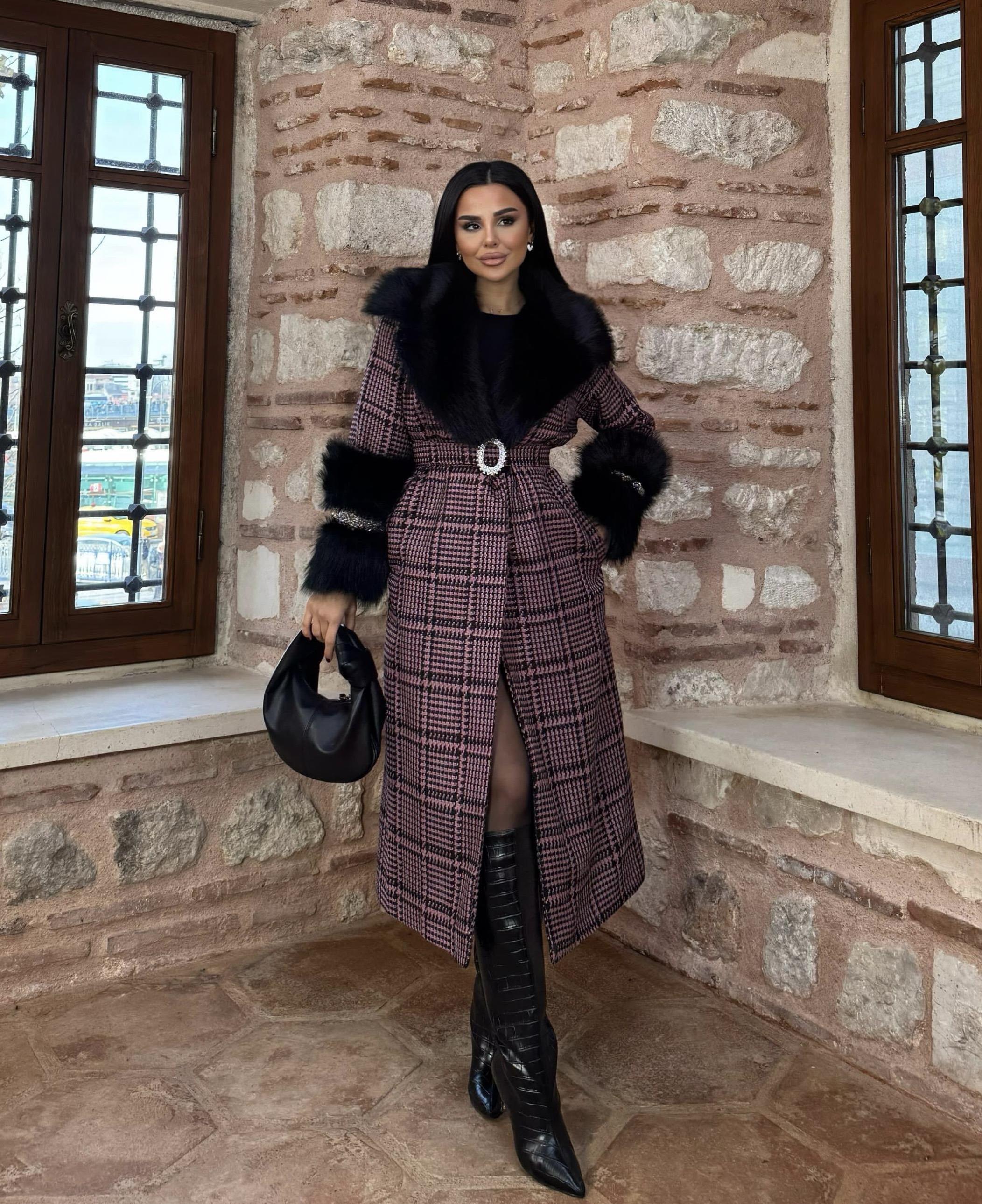 Nudes Yaka Kürk Detaylı Kaban Fusya