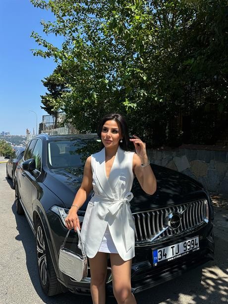 Ashly Yelek Beyaz