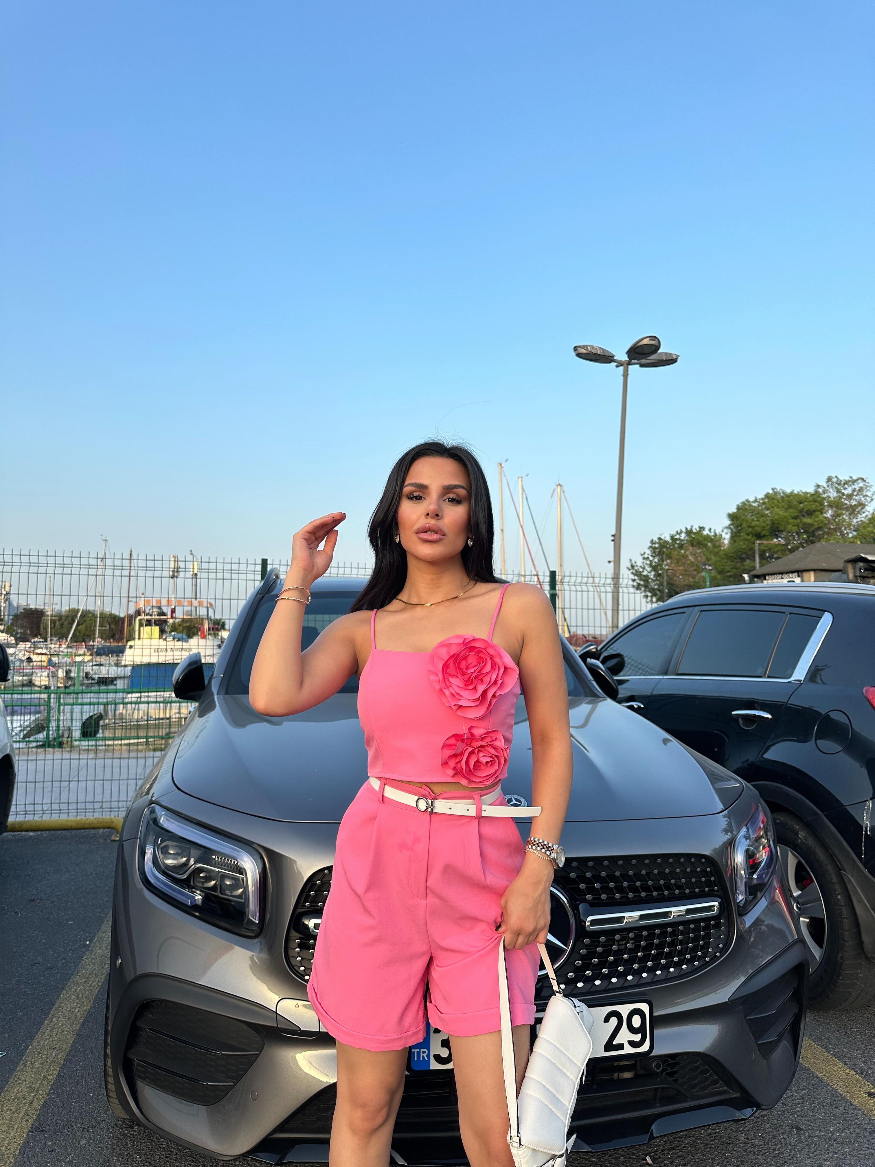 Perina Gül Detaylı Body Pembe