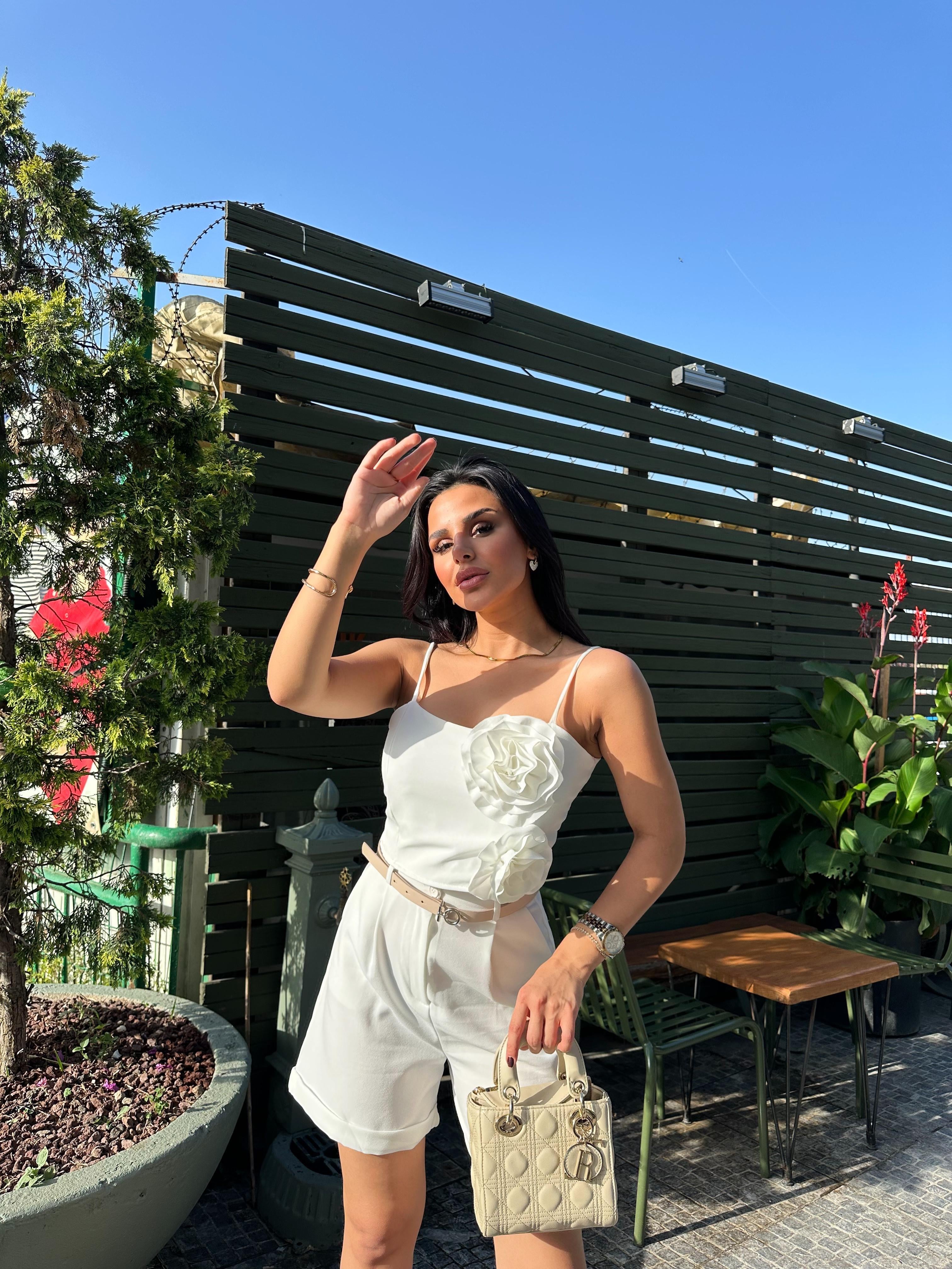 Shein Şehir Boy Kemerli Şort Beyaz