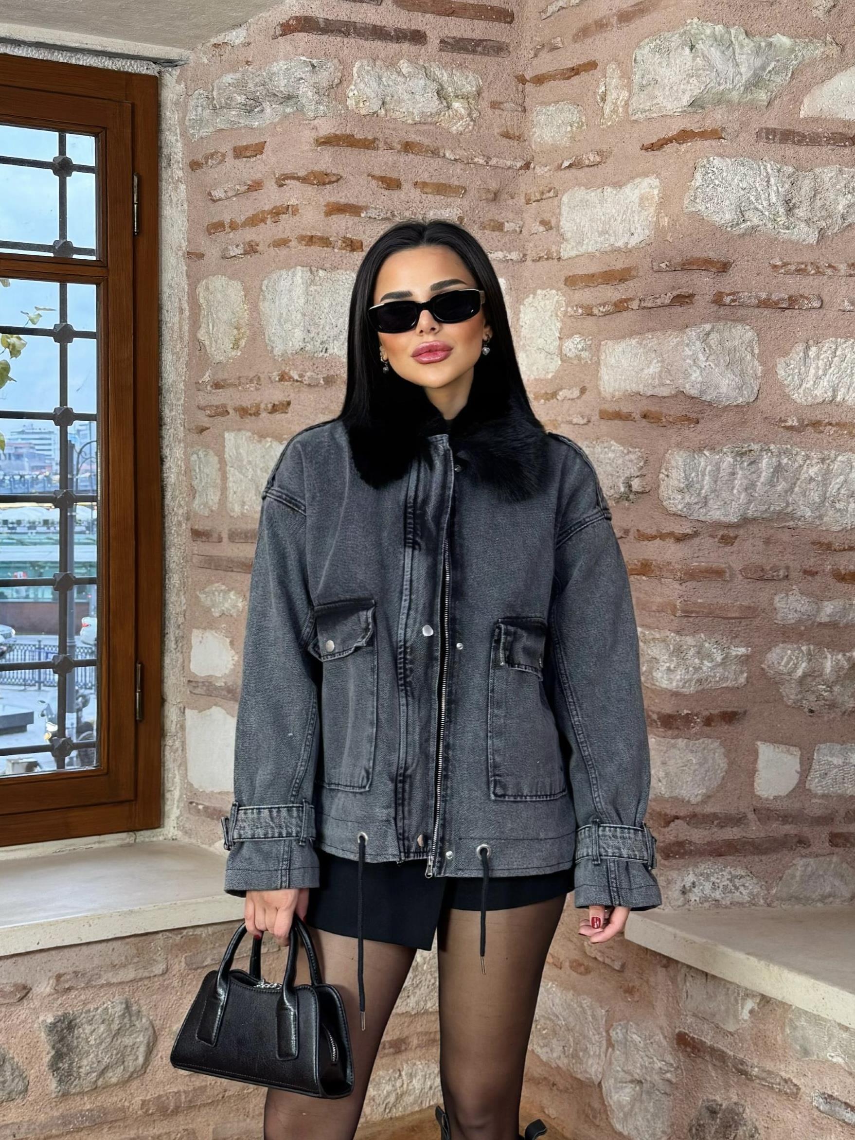 Lelas Kürk Yaka Kot Mont Siyah