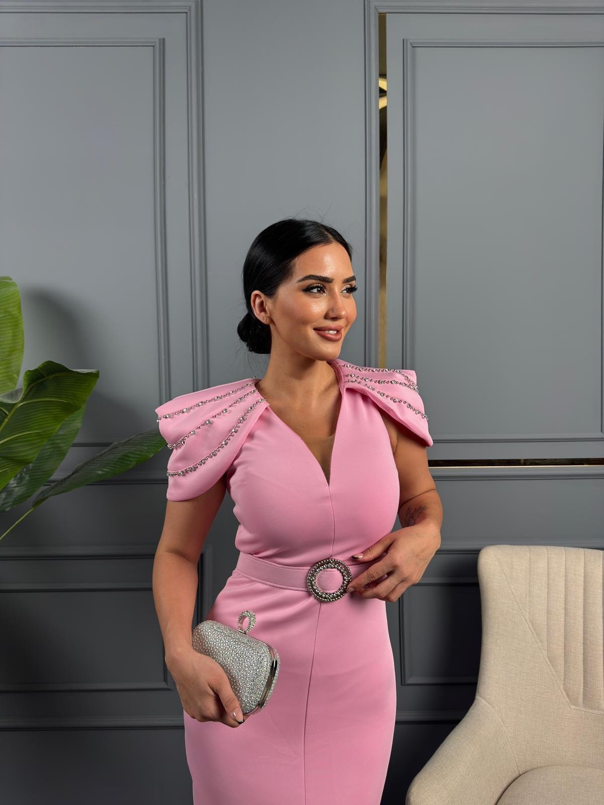 Gliter Taş Detaylı Tasarım Elbise Pembe