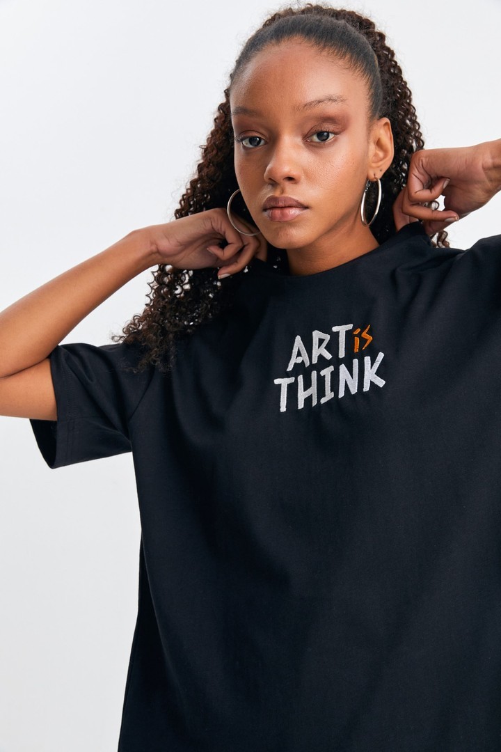 Unisex Art Is Think Yazı Nakışlı Bisiklet Yaka Oversize T-shirt