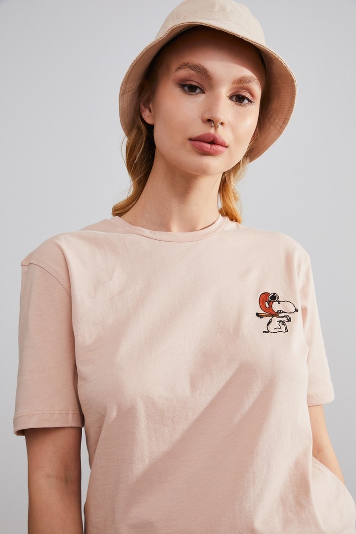 Unisex Snoopy Nakışlı T-shirt