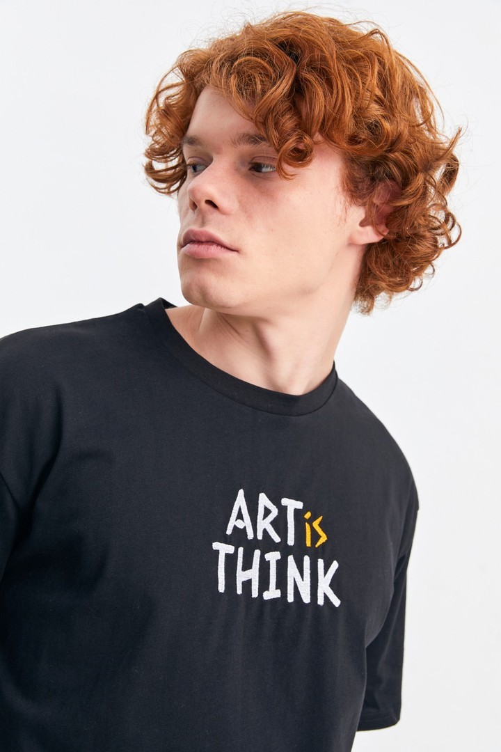 Unisex Art Is Think Yazı Nakışlı Bisiklet Yaka Oversize T-shirt