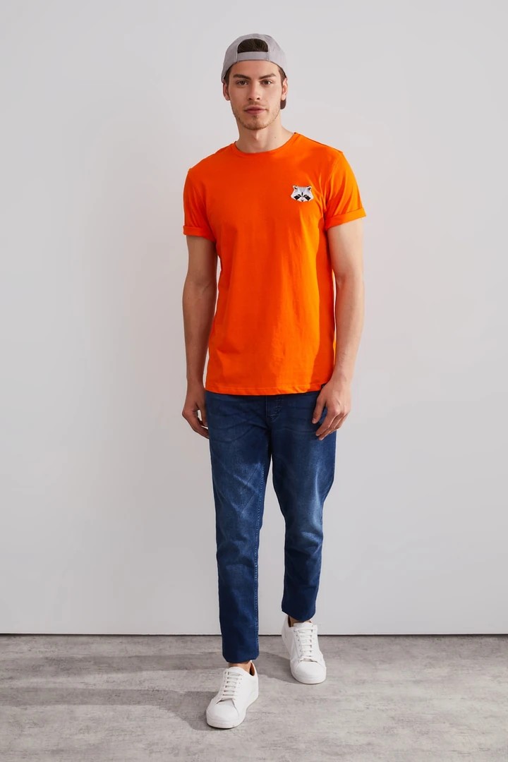 Unisex Rakun Nakışlı T-shirt - Turuncu