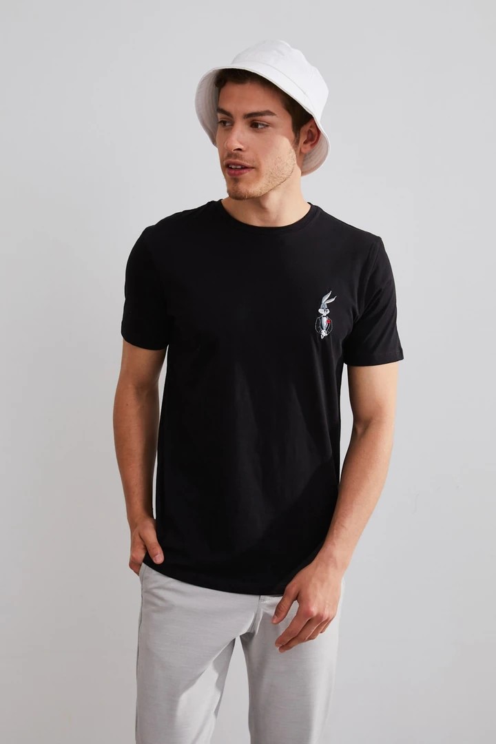 Unisex Bugs Bunny Nakışlı T-shirt - Siyah