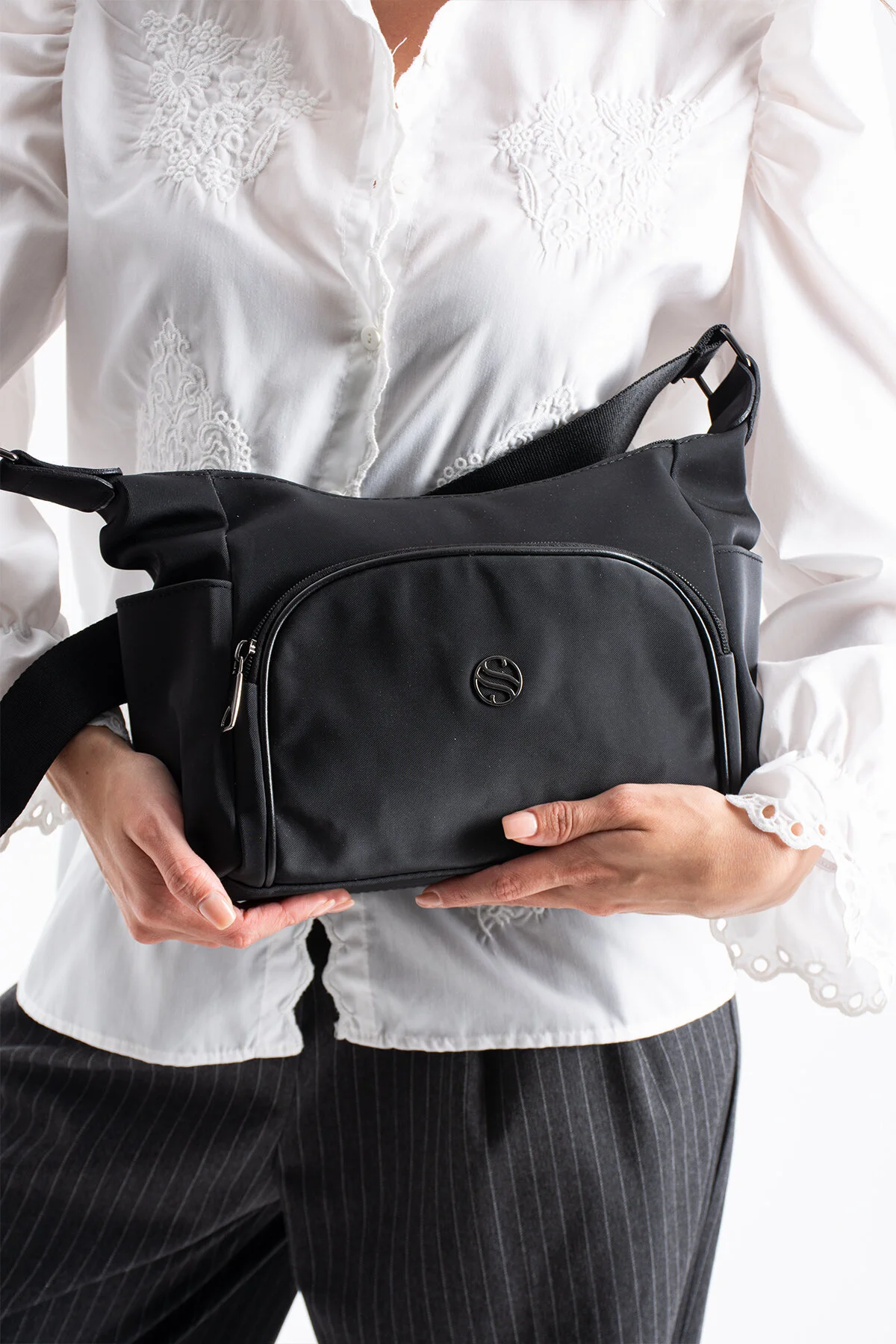 4 Bölmeli Çok Kullanışlı Çapraz Ve omuz Çantası - SİYAH-SATEN