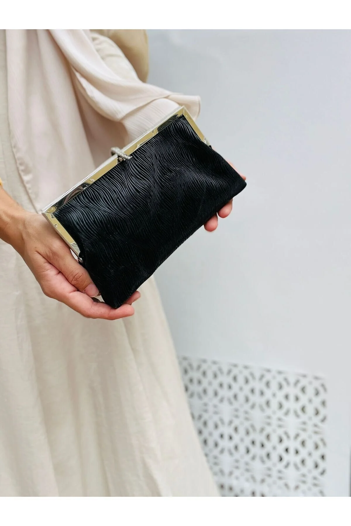 Taş Detaylı Çok Şık A kalite Abiye Çanta - SİYAH