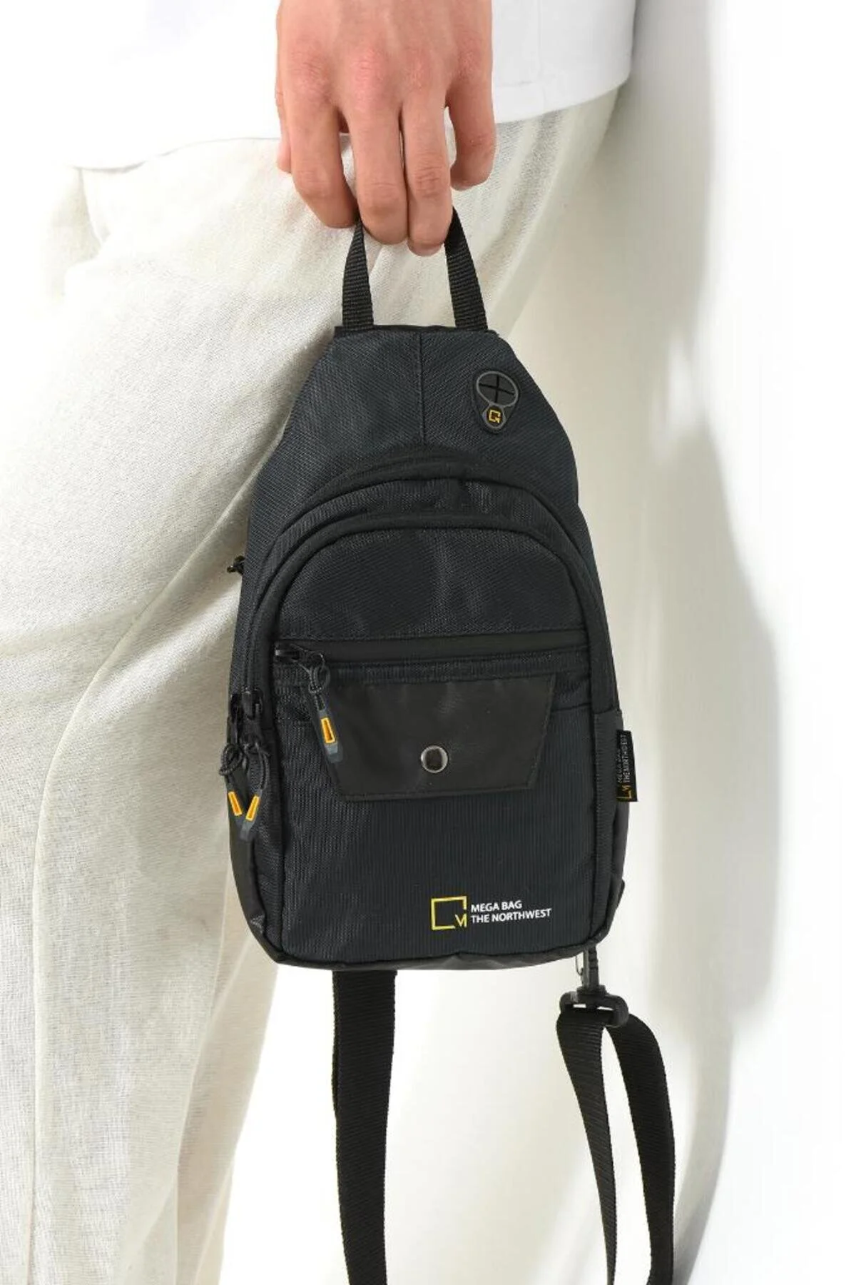 Body Bag Çanta Erkek Göğüs Çantası Sırt Çantası BadyBag The NorthWest Fonksiyonel Kullanım - SİYAH