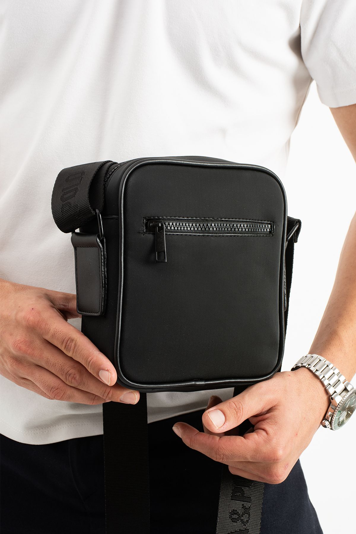 Erkek Günlük Spor Seyahat Çapraz Çanta Saten Kumaş Su İtici Hafif Omuz Göğüs Çantası - SİYAH