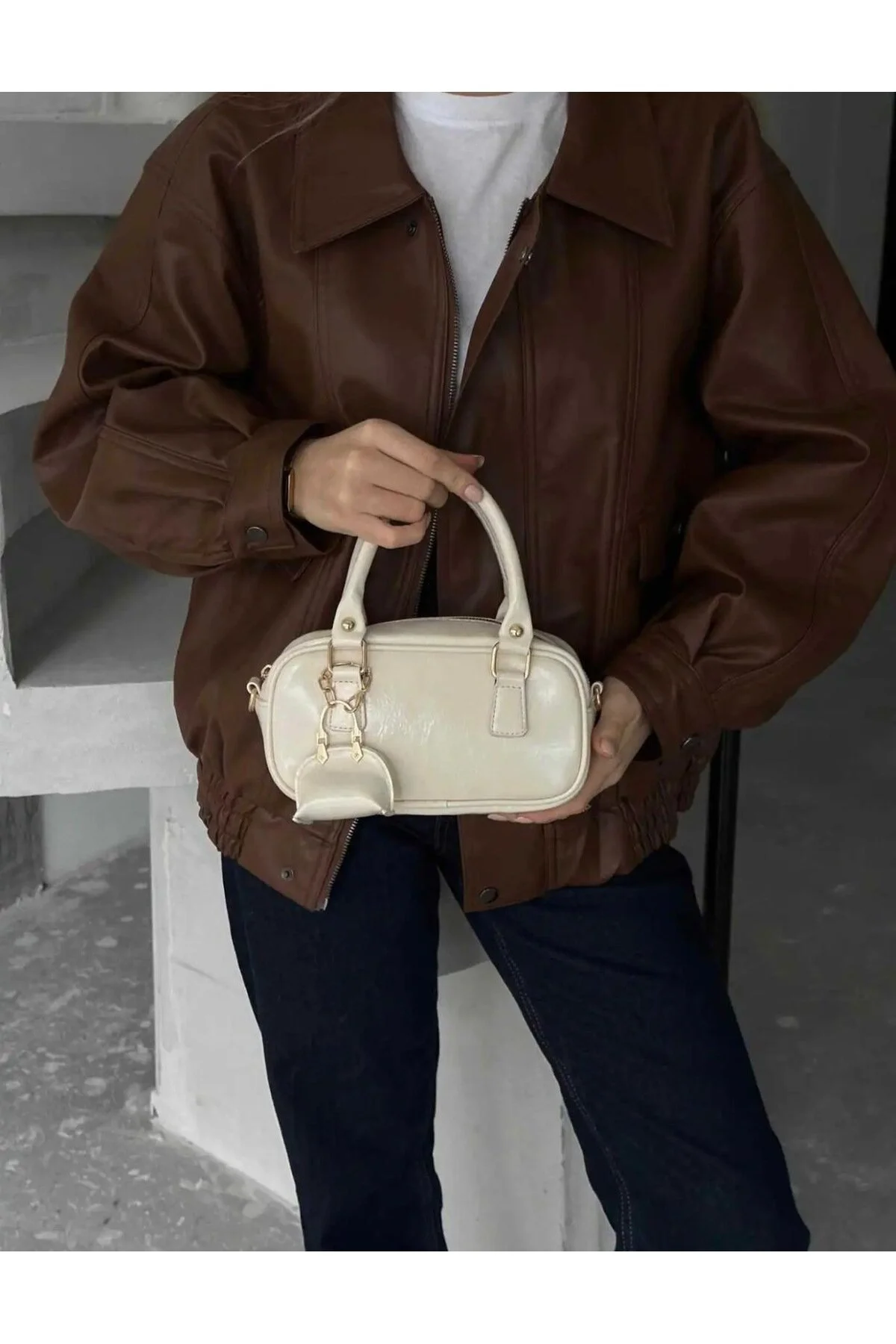 Charm Hediyeli Şık Tasarımlı Kırmızı El Ve Omuz Çantası - VİZON