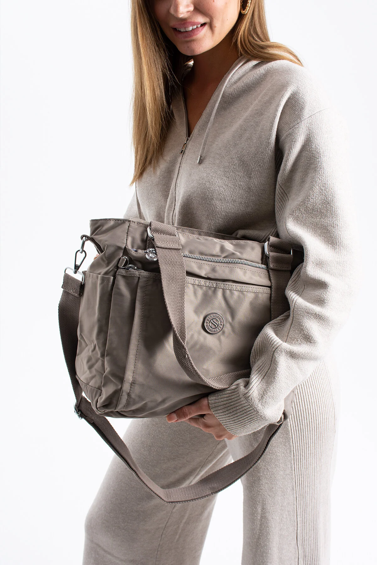 Büyük Boy 4 Bölmeli Suya Dayanıklı Paraşüt Kumaş Çapraz Ve Omuz Askılı Çanta - VİZON