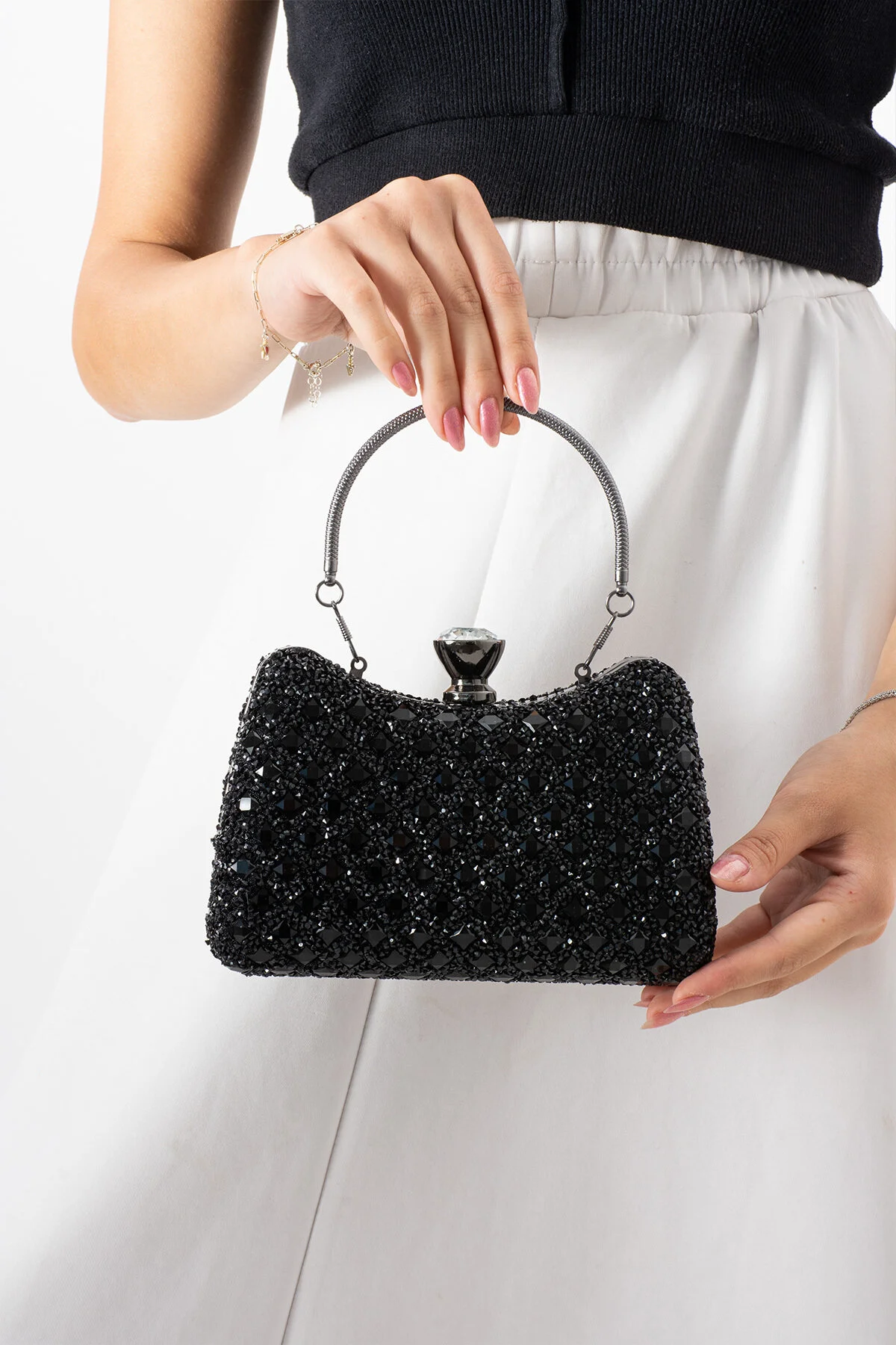  Iri Taşlı Üçgen Taş Detaylı Çift Taraflı Abiye Çanta - SİYAH