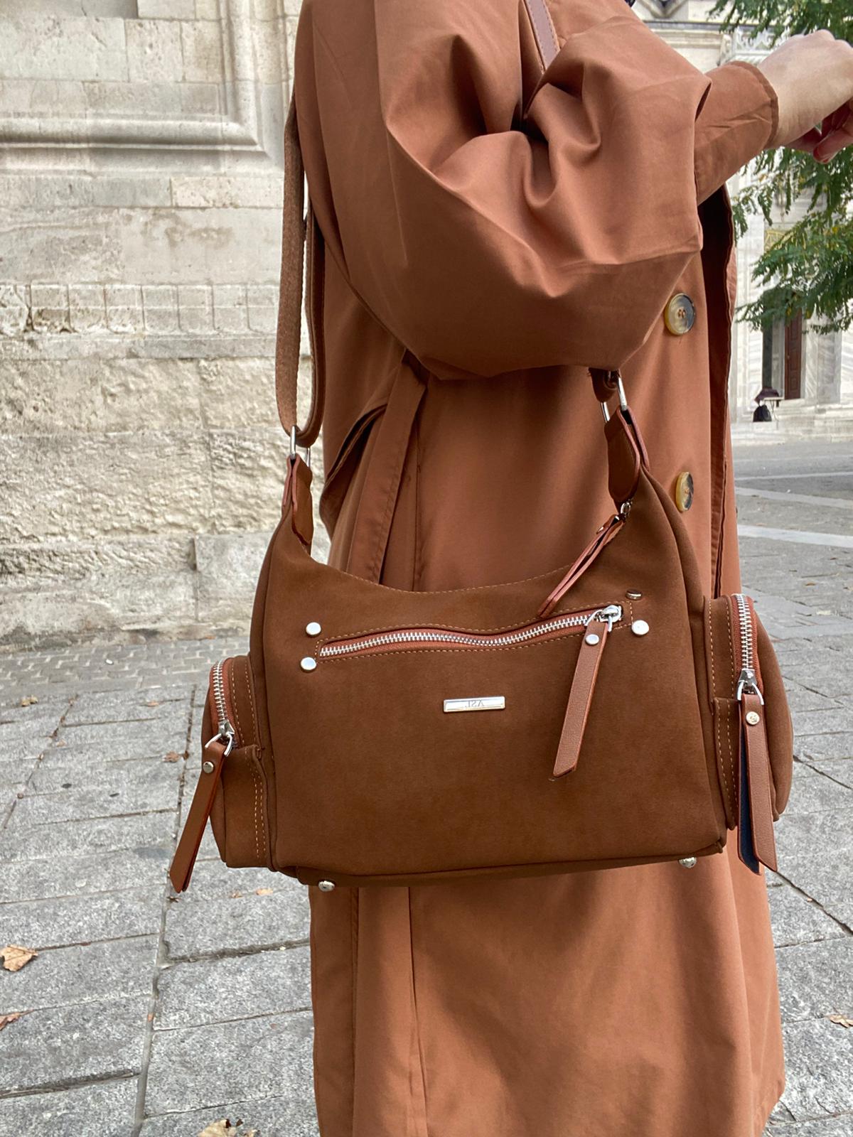 8 BÖLMELİ ASTARLI UZUN ASKILI ÇAPRAZ VE OMUZ ÇANTASI - TABA-NUBUK