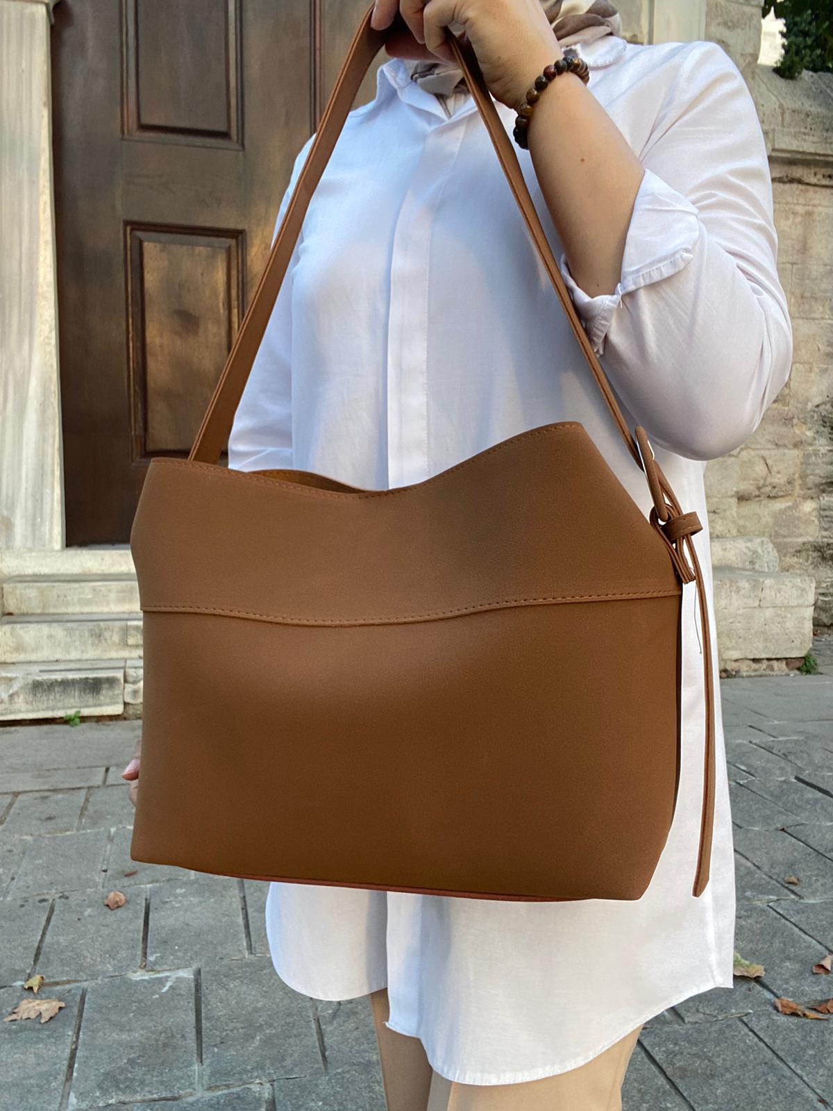 Süet Çok Şık Çok Kullanışlı Omuz Çantası - TABA