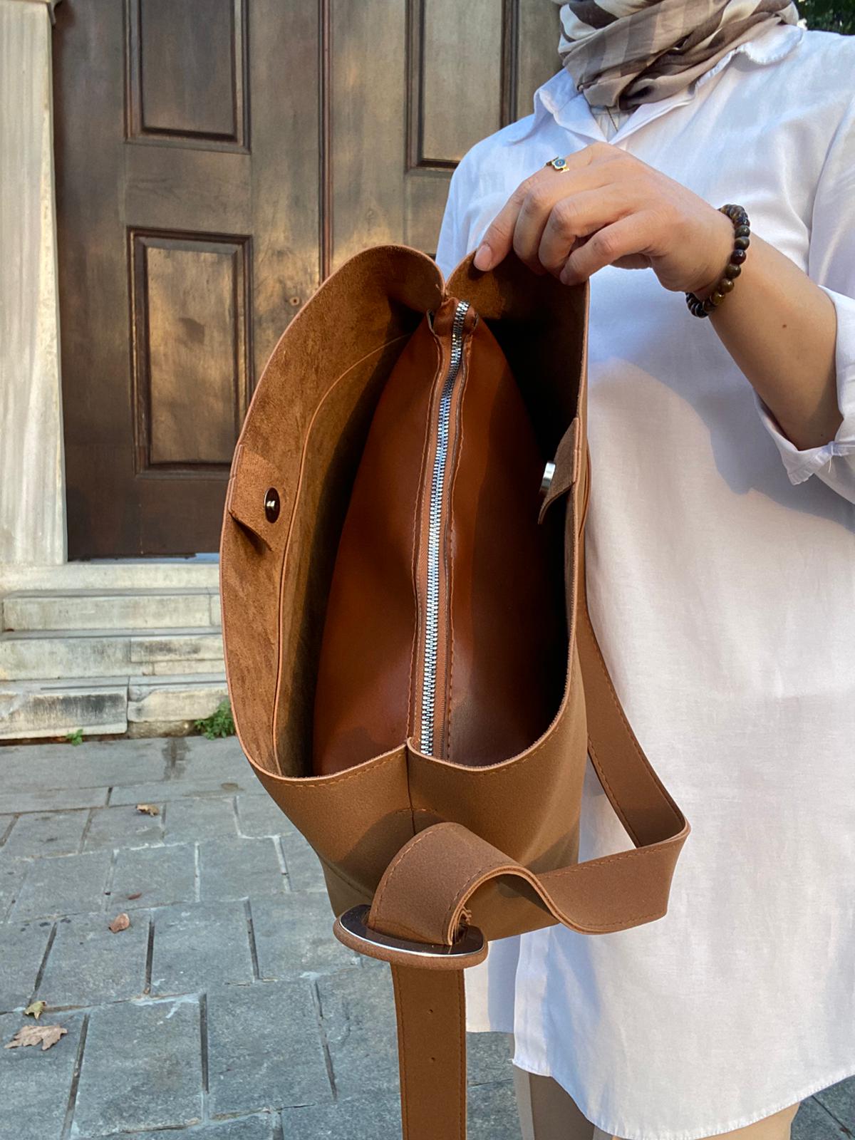 Süet Çok Şık Çok Kullanışlı Omuz Çantası - TABA