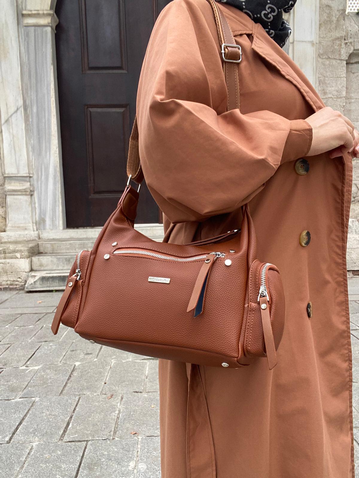 8 BÖLMELİ ASTARLI UZUN ASKILI ÇAPRAZ VE OMUZ ÇANTASI - TABA