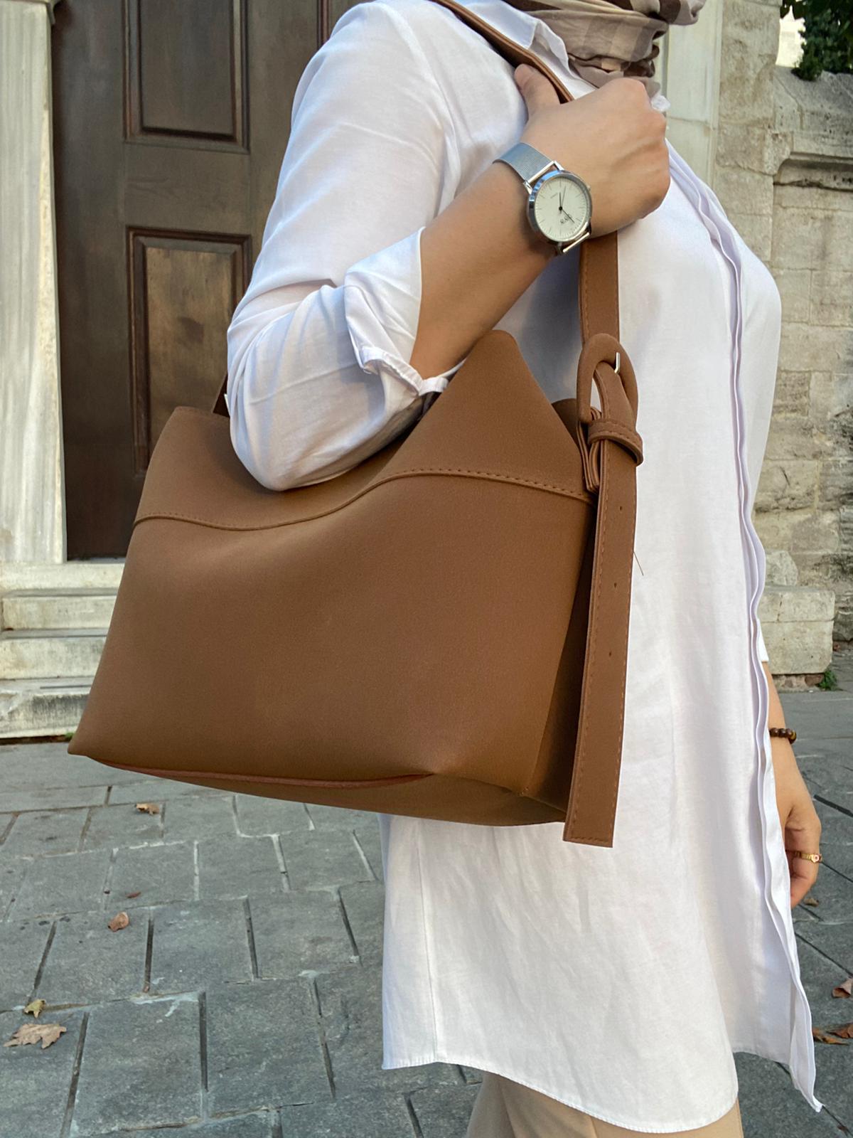 Süet Çok Şık Çok Kullanışlı Omuz Çantası - TABA