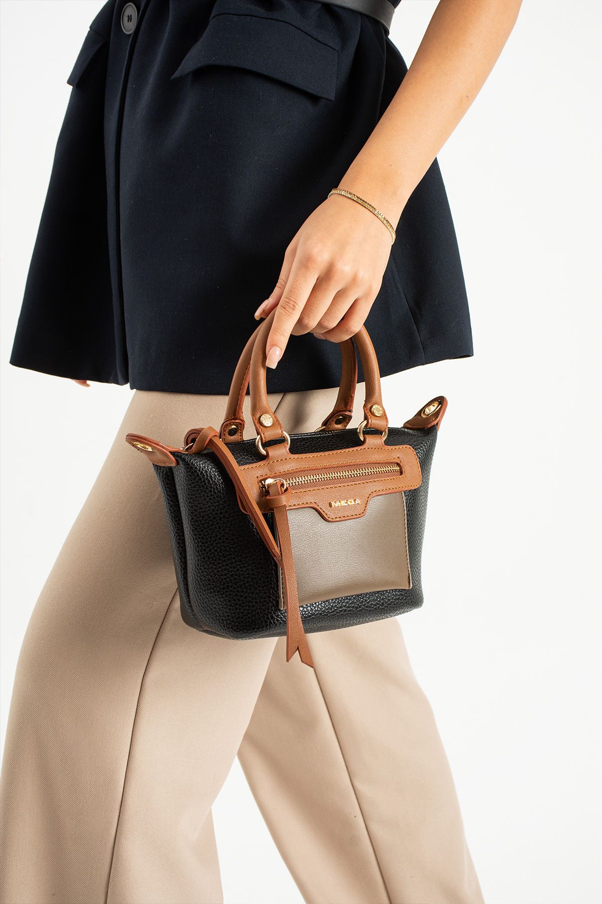 Çok Şık El Ve Omuz Çantası