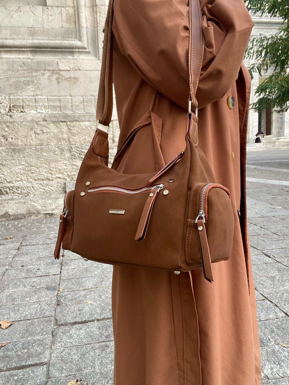 8 BÖLMELİ ASTARLI UZUN ASKILI ÇAPRAZ VE OMUZ ÇANTASI - TABA-NUBUK