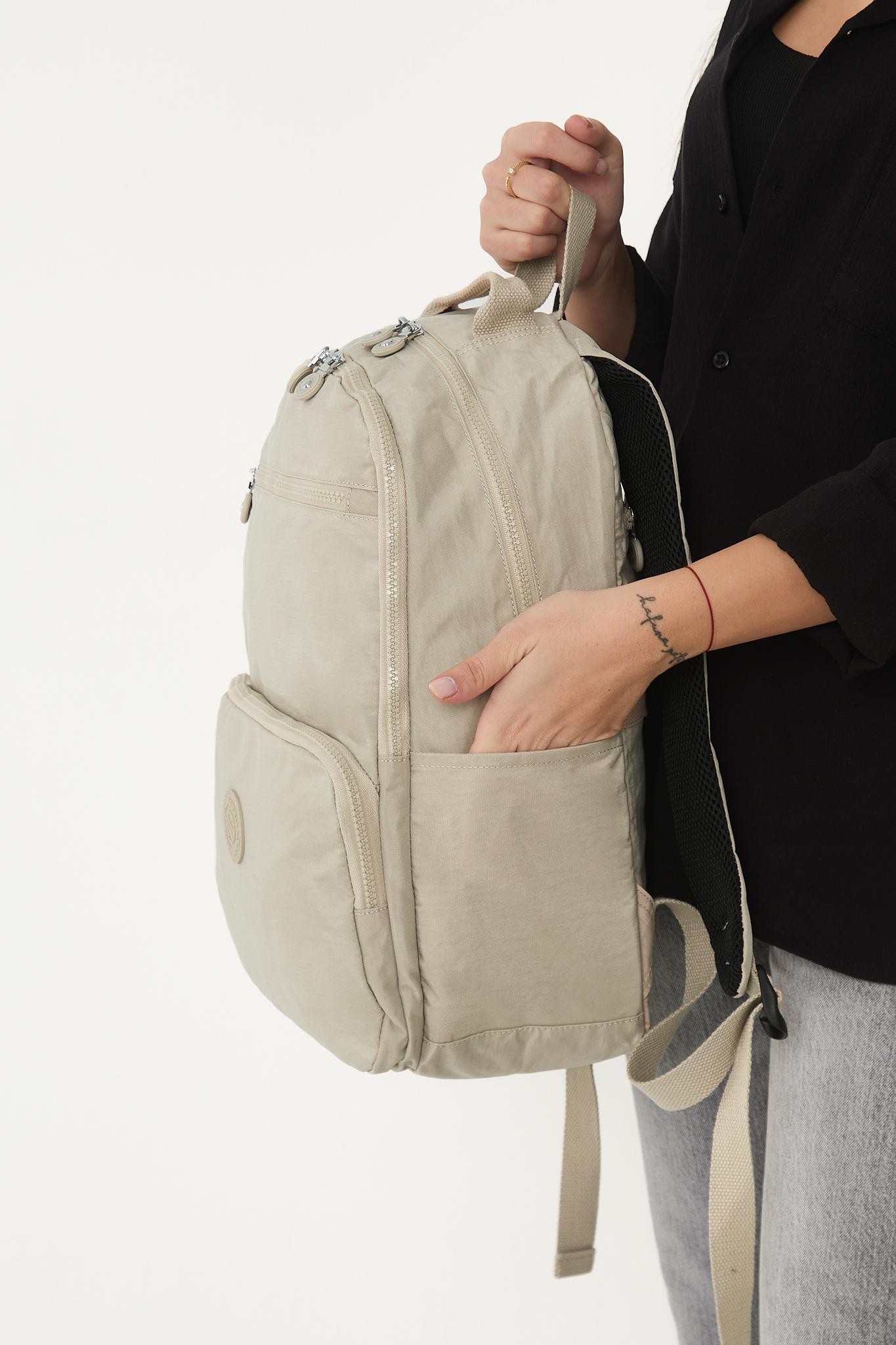 Unisex Suya Dayanıklı Orta Boy Krinkıl Kumaş Çok Gözlü Laptop Okul Ve Seyahat Sırt Çantası - KREM