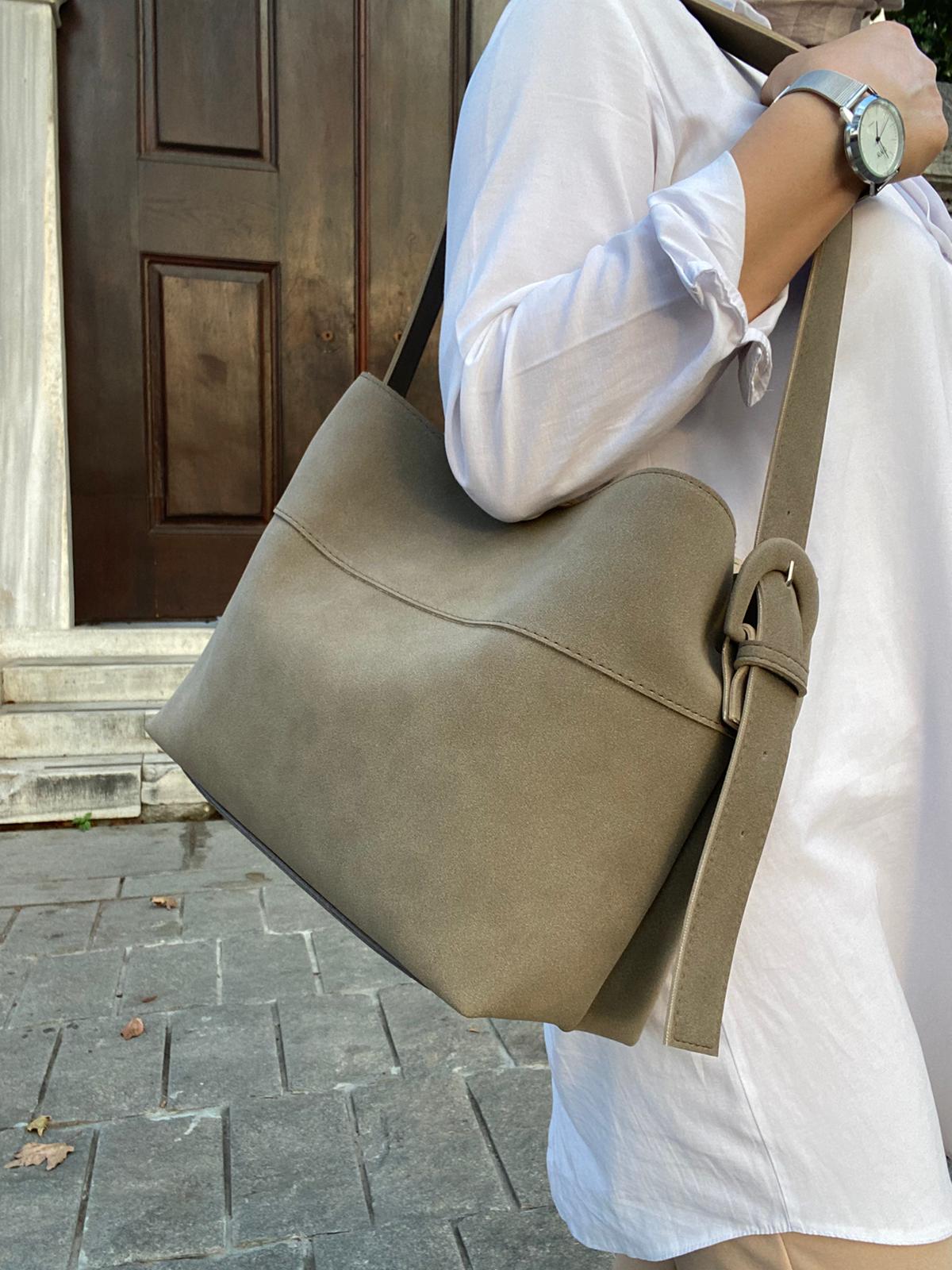 Süet Çok Şık Çok Kullanışlı Omuz Çantası - VİZON