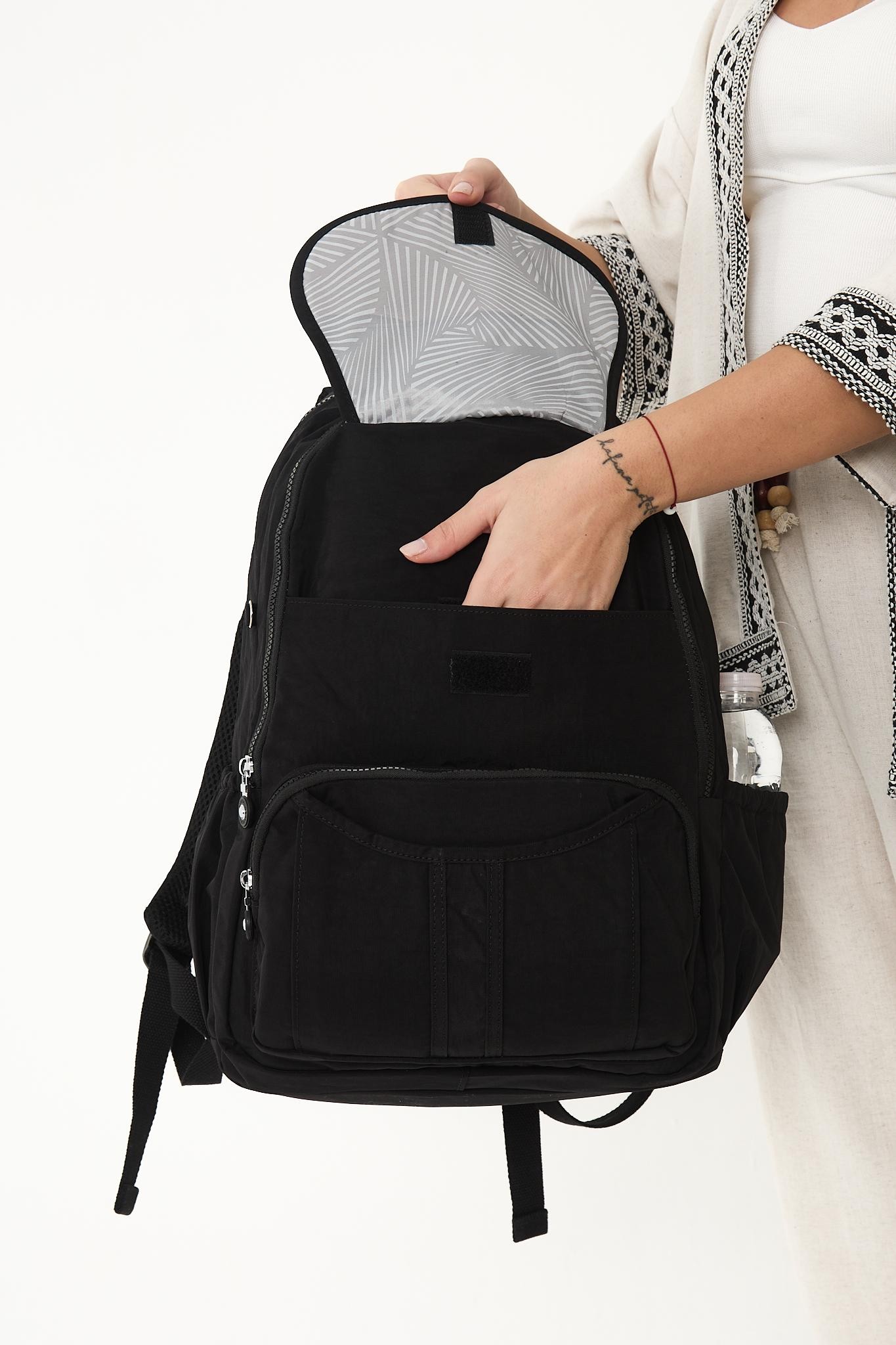 Unisex Suya Dayanıklı Krinkıl Kumaş Çok Gözlü Laptop Okul Ve Seyahat Sırt Çantası - SİYAH