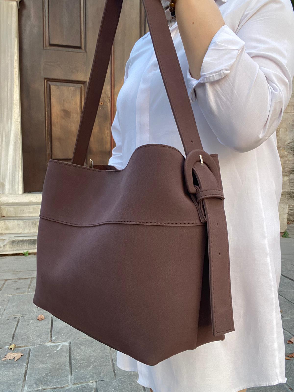 Süet Çok Şık Çok Kullanışlı Omuz Çantası - KAHVERENGİ