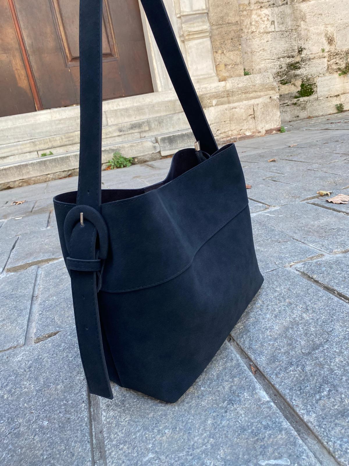 Süet Çok Şık Çok Kullanışlı Omuz Çantası - SİYAH