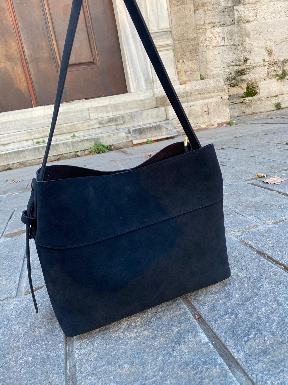 Süet Çok Şık Çok Kullanışlı Omuz Çantası - SİYAH