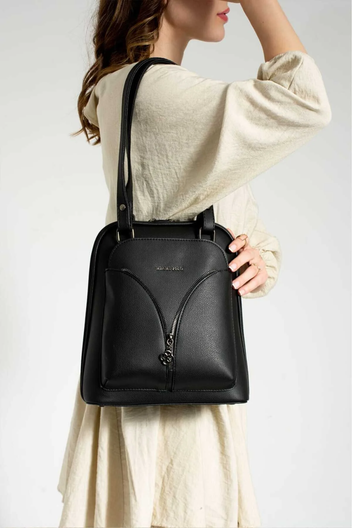 Yoro Model Kadın Sırt Ve Omuz Çantası Su Geçirmez Suni Deri Çok Cepli Ultra