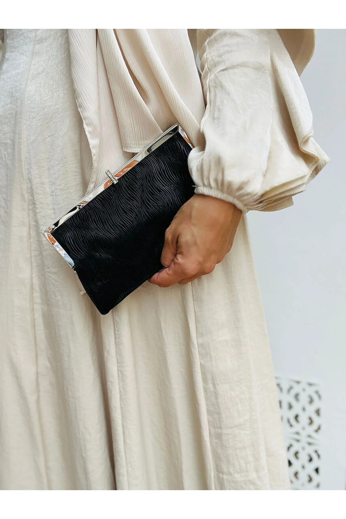 Taş Detaylı Çok Şık A kalite Abiye Çanta - SİYAH