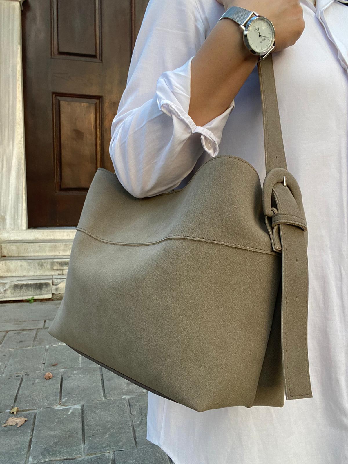 Süet Çok Şık Çok Kullanışlı Omuz Çantası - VİZON