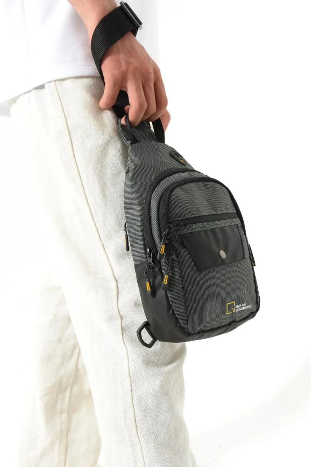 Body Bag Çanta Erkek Göğüs Çantası Sırt Çantası BadyBag The NorthWest Fonksiyonel Kullanım - GRİ