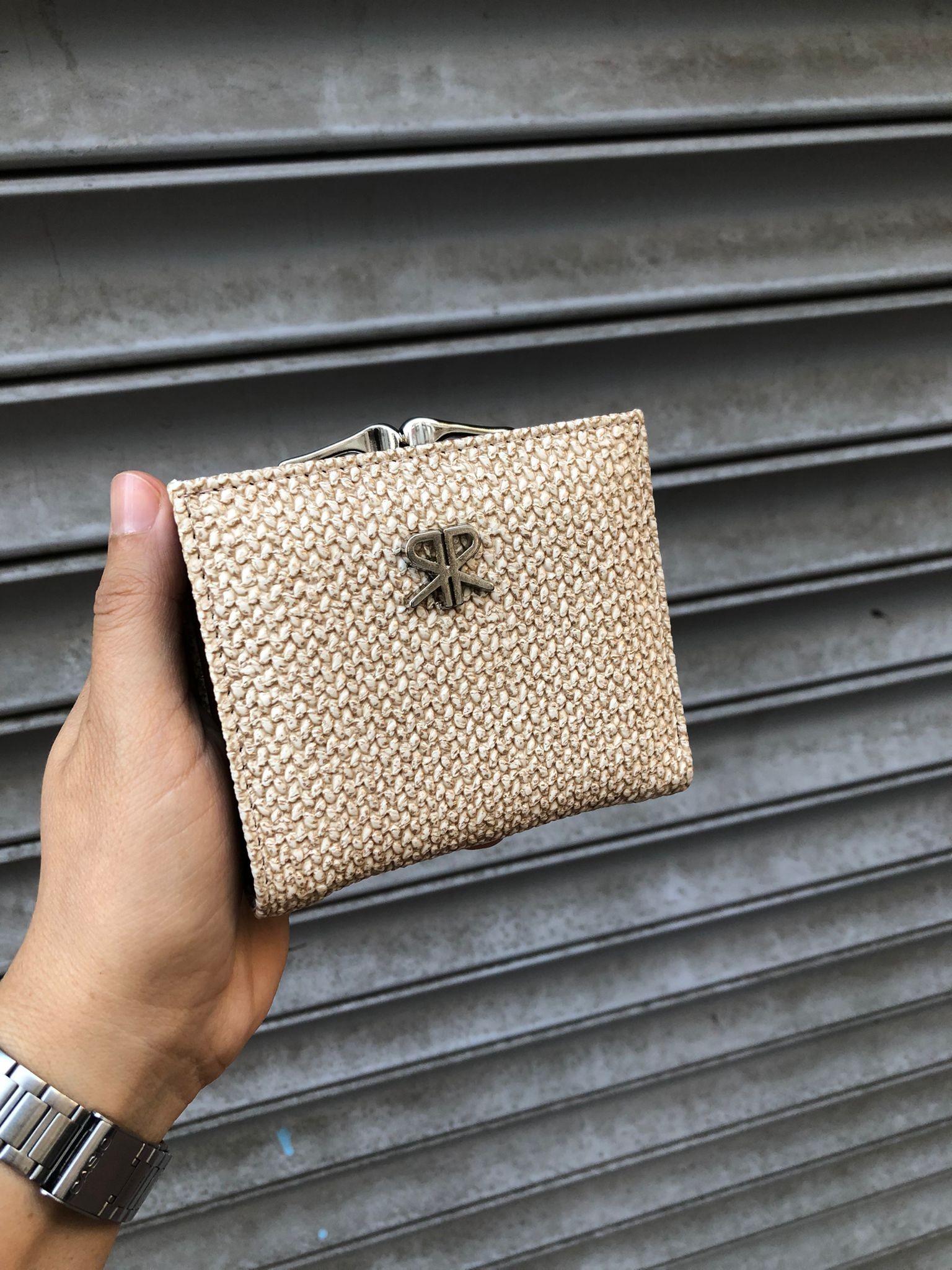 Çok Şık Kilit Detaylı Küçük Boy Cüzdan - HASIR