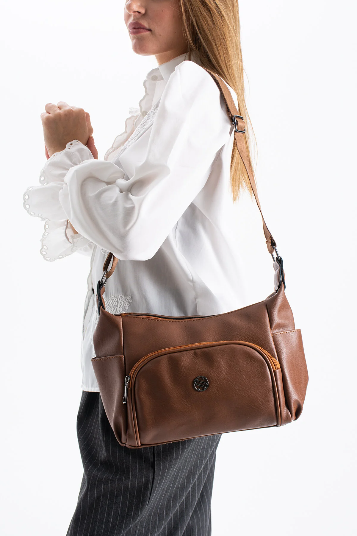 4 Bölmeli Çok Kullanışlı Çapraz Ve omuz Çantası - TABA